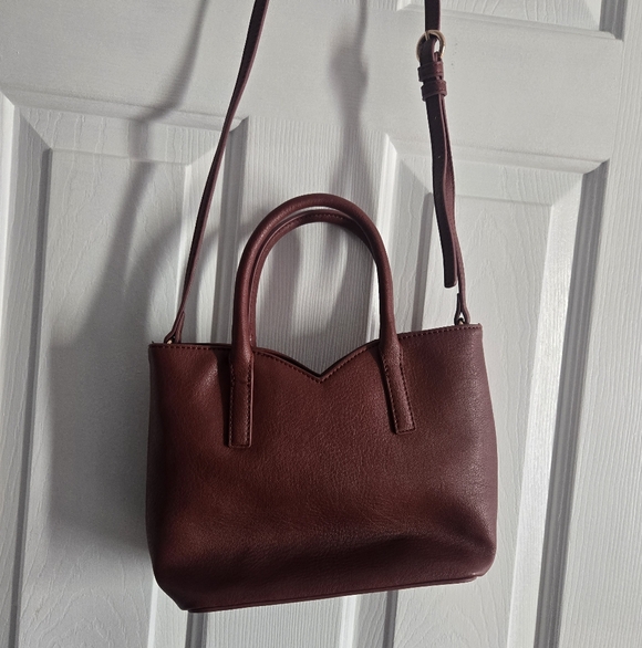 Elegant Brown Lauren Conrad Quilted Handbag New - Picture 4 of 7